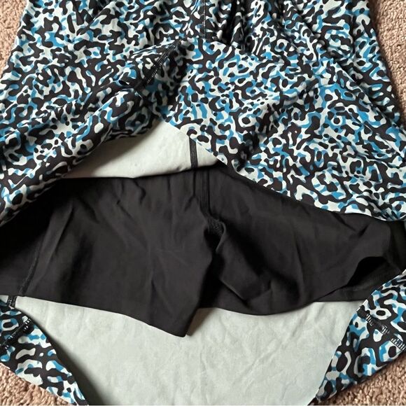 Athleta Women's XS Infinity Athletic Dress - Picture 9 of 9